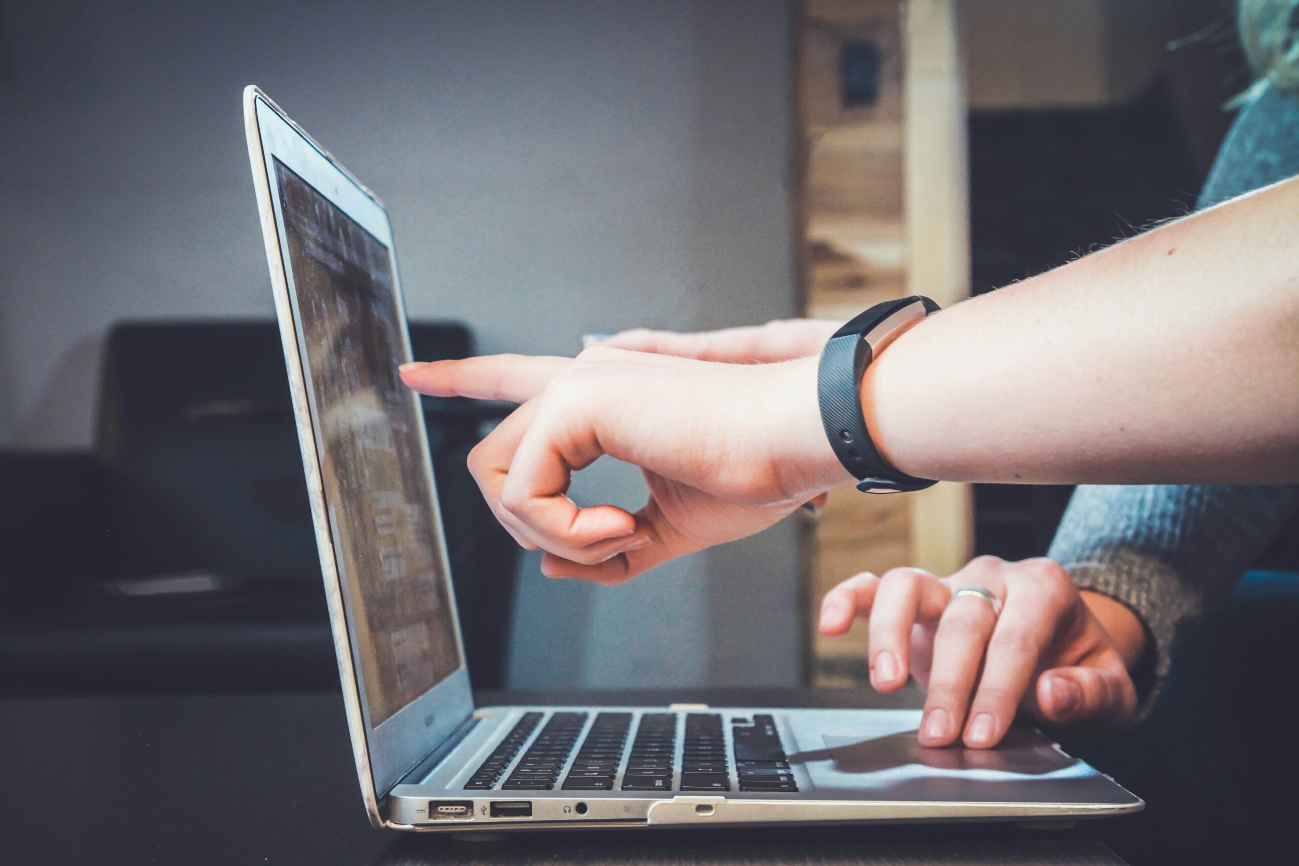 Are You Trying to Create Experts or Mentor Students toward Excellence? The Two Are Not the Same